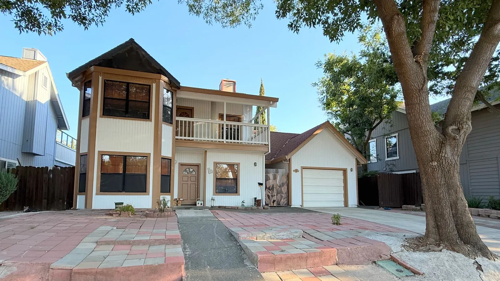 West Davis Manor neighborhood